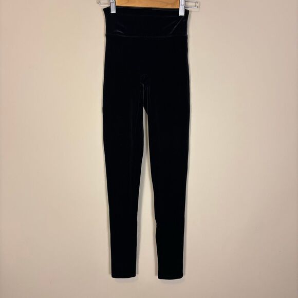 Spanx Black Velvet High Waisted Leggings Size XS - Picture 1 of 6